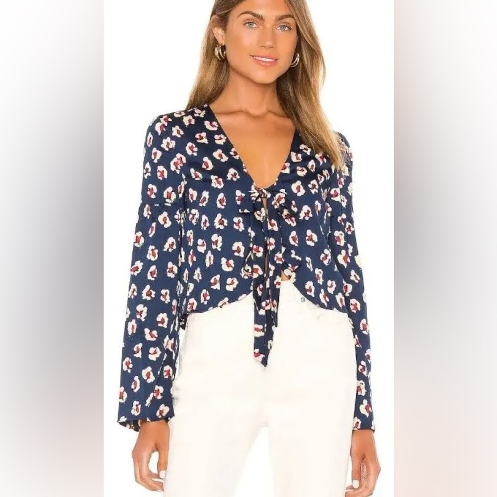 BGBGeneration XS blue navy leopard top, lightly worn in excellent condition